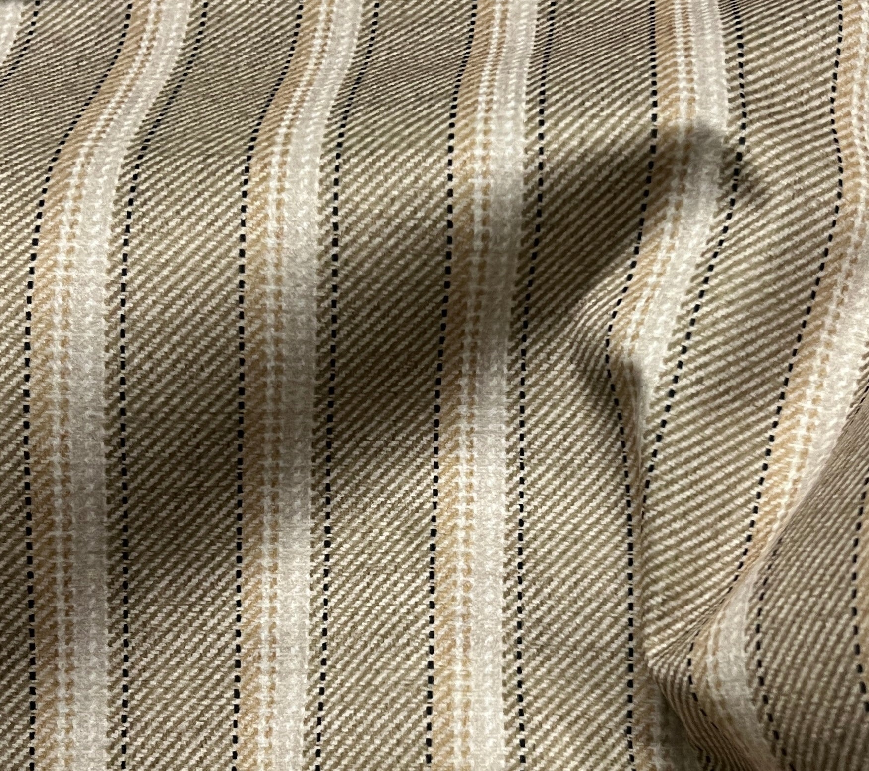 #color_beige