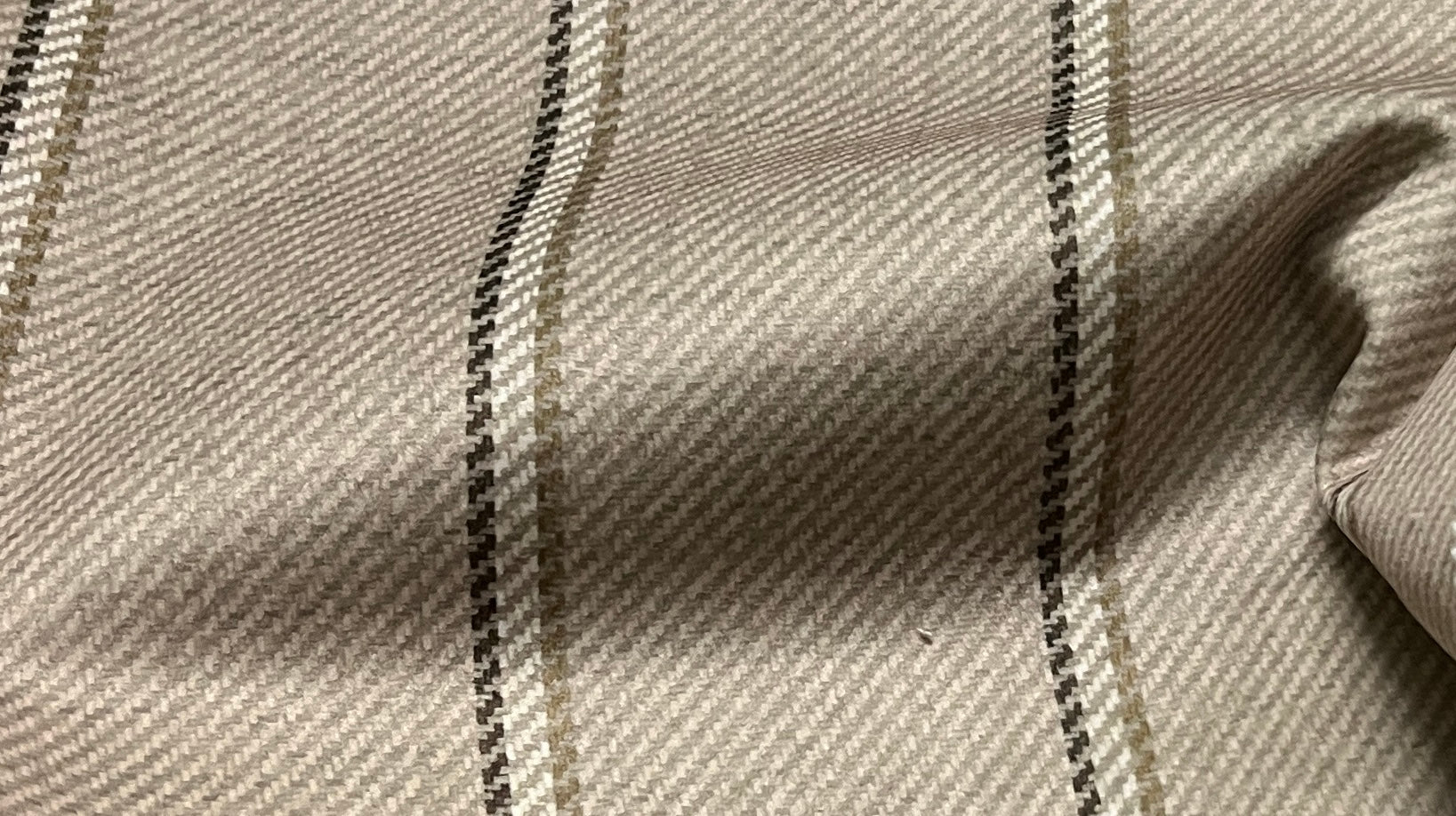 #color_brown