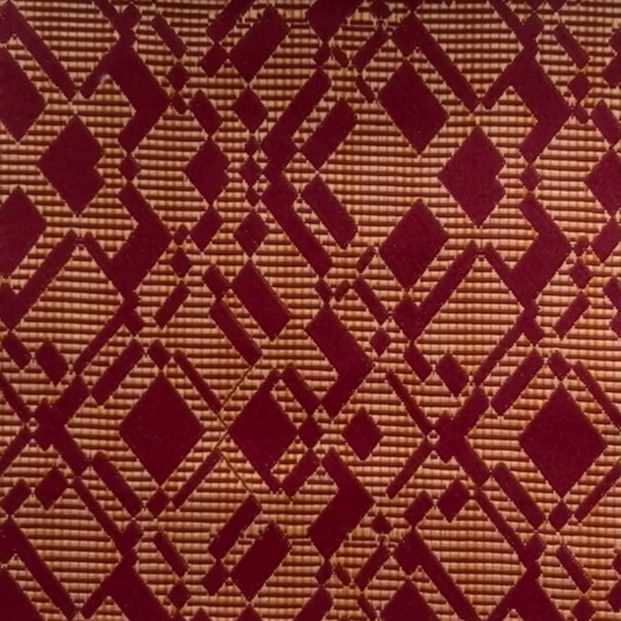 #color_crimson