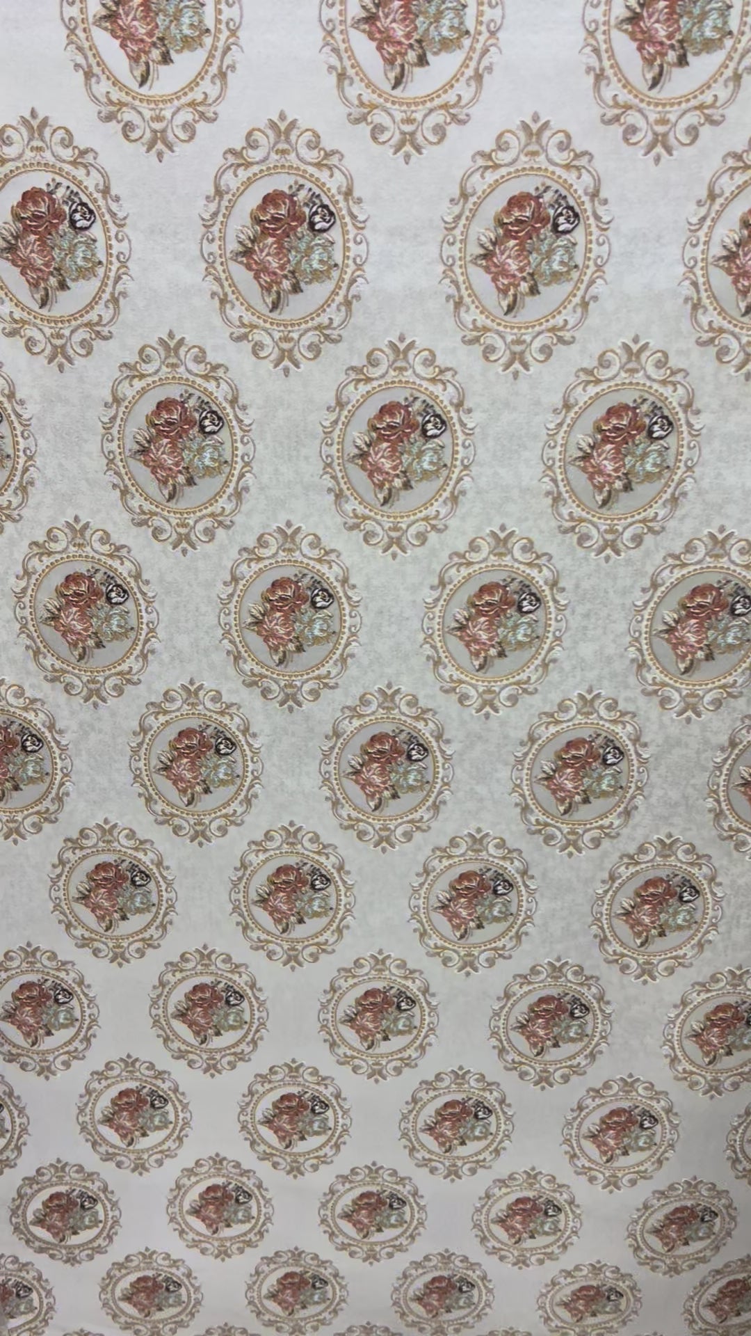 #color_antique-white